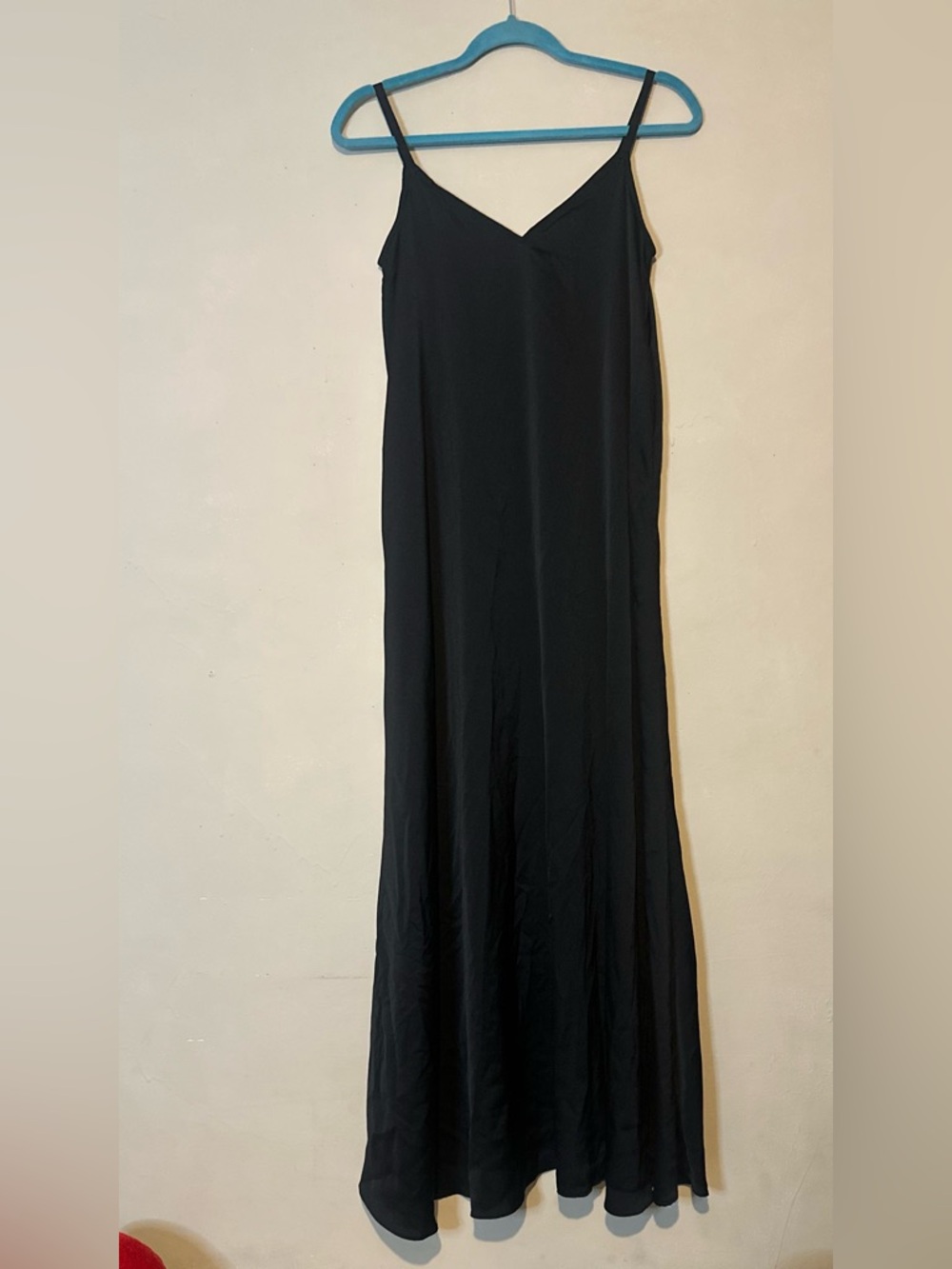 MSK Black Slip Dress with V-Neck - Picture 5 of 5